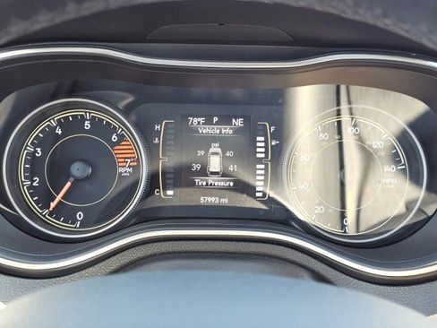 Used 2019 Jeep Cherokee Latitude Plus image 36