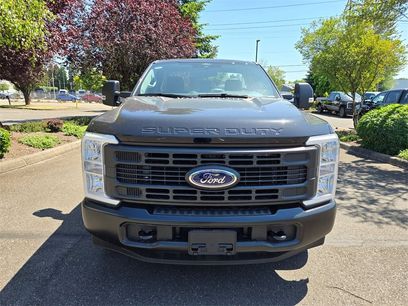 New 2025 Ford F350 XL