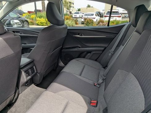 Used 2025 Toyota Camry LE image 17