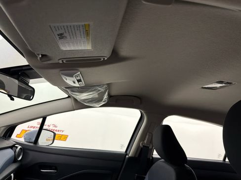 New 2025 Nissan Versa SV w/ Trunk Package image 16