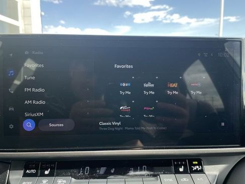 Used 2025 Toyota Camry XSE FWD image 16