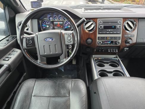 Used 2011 Ford F350 Lariat image 13