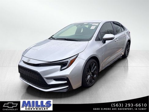 Used 2024 Toyota Corolla SE image 1