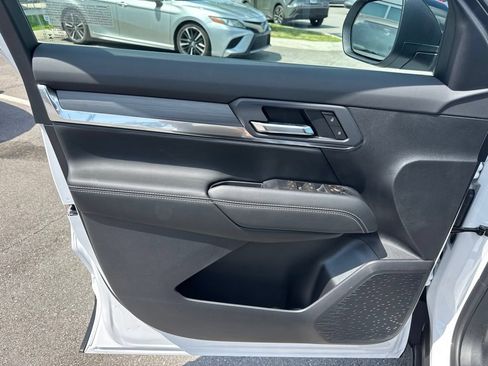 New 2026 GMC Terrain Elevation FWD image 11