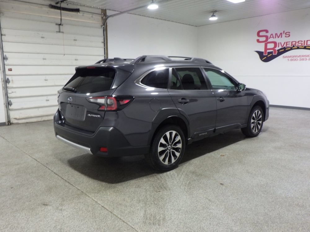 Used 2024 Subaru Outback Limited AWD/4WD image 4