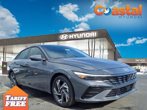 New 2025 Hyundai Elantra SEL image 35