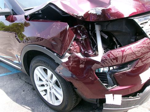 Used 2018 Ford Explorer XLT w/ Equipment Group 201A image 21