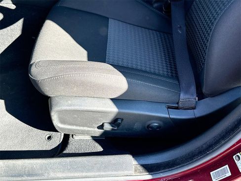 Used 2023 Dodge Charger R/T w/ Blacktop Package image 9