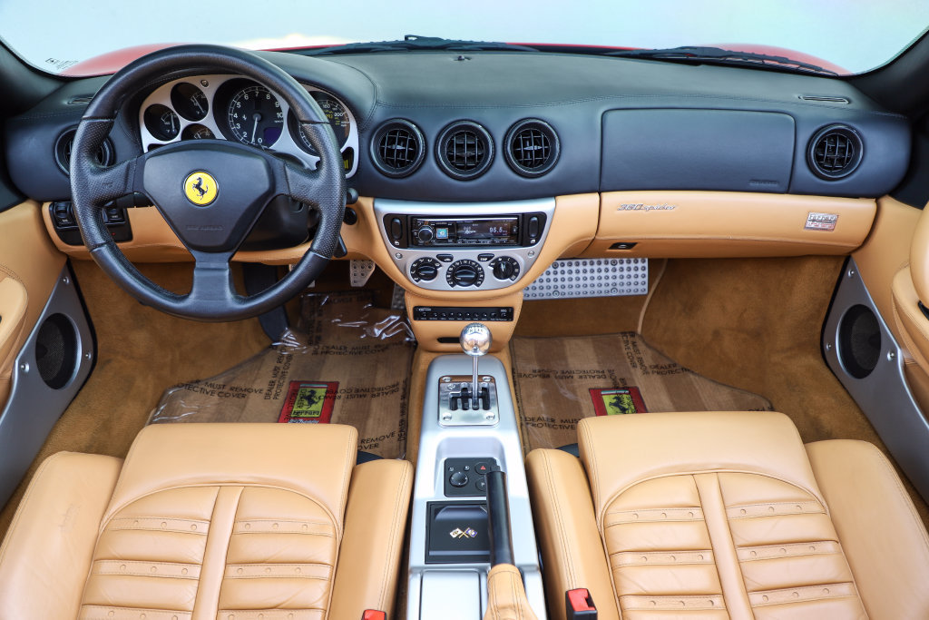 Used 2004 Ferrari 360 Spider RWD image 2