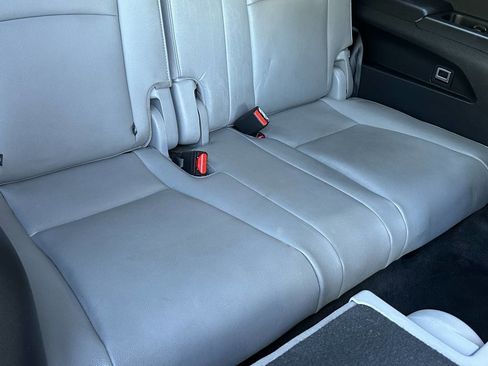 Used 2019 Honda Pilot Touring image 19