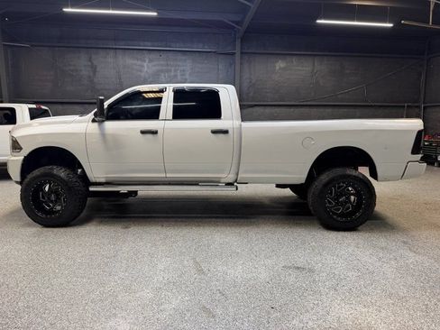 Used 2017 RAM 2500 Tradesman w/ Chrome Appearance Group AWD/4WD image 28