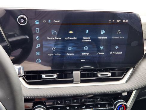 New 2027 Chevrolet Equinox LT w/ Convenience Package II FWD image 15