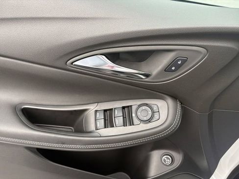 Used 2024 Buick Encore GX Sport Touring w/ Experience Buick Package FWD image 19