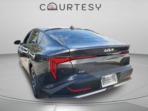 New 2025 Kia K4 LXS image 4