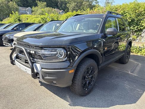 New 2025 Ford Bronco Sport Badlands w/ Sasquatch Badlands Package image 3