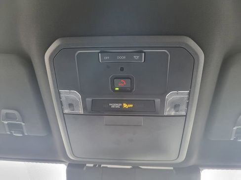 Used 2025 Toyota Tacoma SR5 image 20