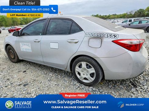 Used 2016 Toyota Corolla LE FWD image 3