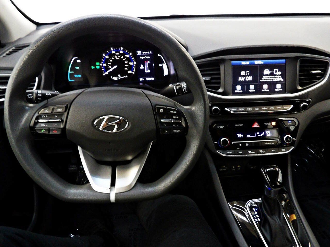 Used 2019 Hyundai Ioniq Blue FWD image 17