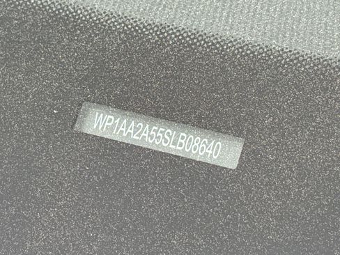 New 2025 Porsche Macan image 22