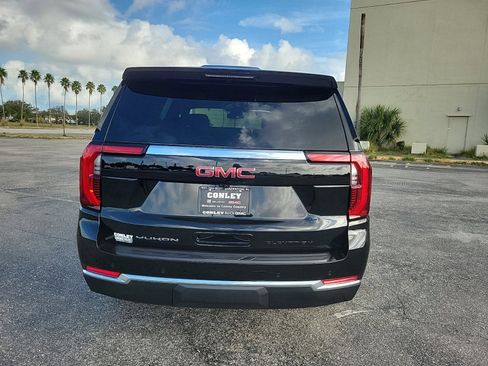 New 2026 GMC Yukon Elevation image 6