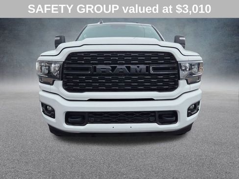Used 2024 RAM 2500 Big Horn w/ Night Edition image 4
