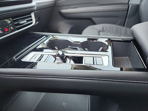 New 2026 Volkswagen Atlas SE image 20