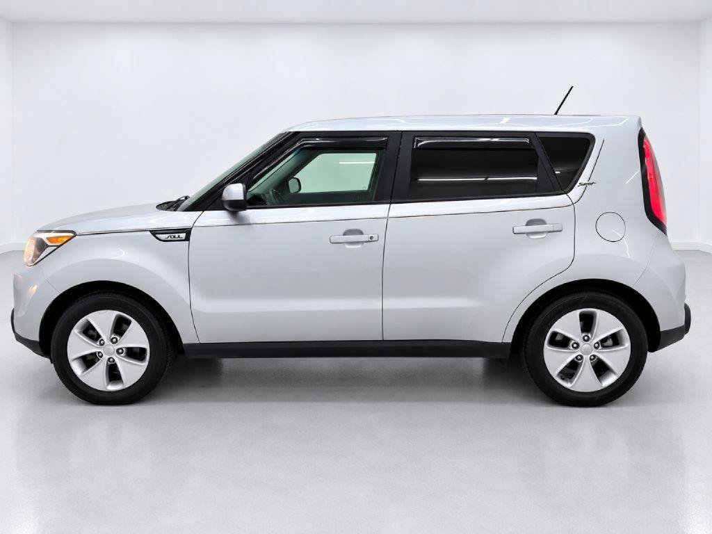Used 2016 Kia Soul FWD image 6