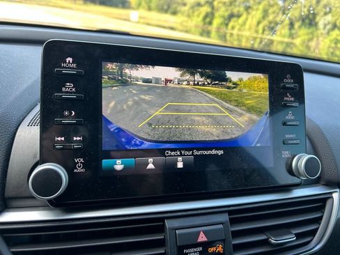 Used 2021 Honda Accord Sport Special Edition image 25