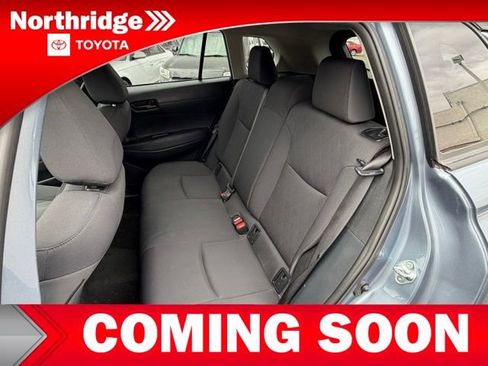 Used 2023 Toyota Corolla Cross LE AWD/4WD image 7