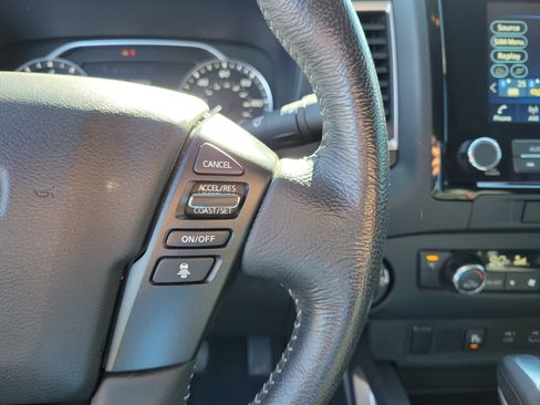 Certified 2022 Nissan Frontier SV w/ Technology Package image 23