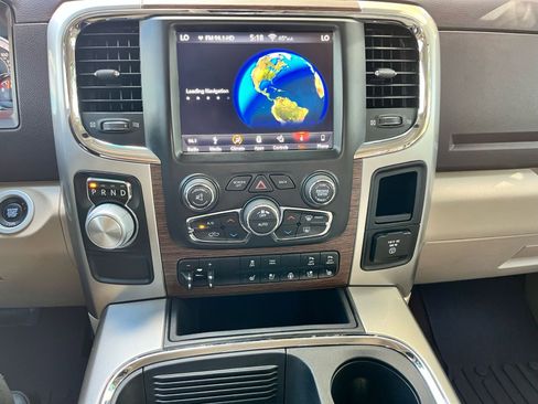 Used 2018 RAM 1500 Laramie w/ Convenience Group image 28