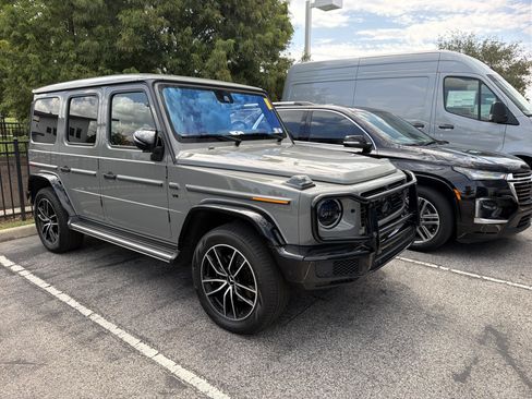 Used 2023 Mercedes-Benz G 550 image 1