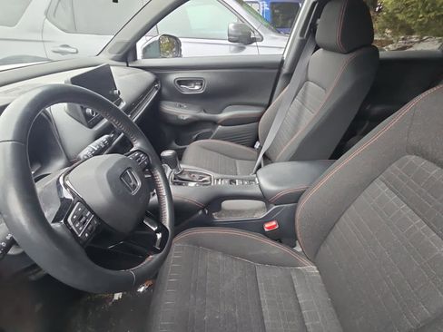 Certified 2023 Honda HR-V Sport image 2