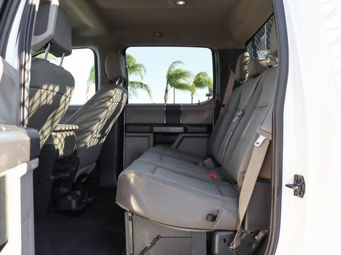 Used 2019 Ford F550 4x4 Crew Cab Super Duty image 32