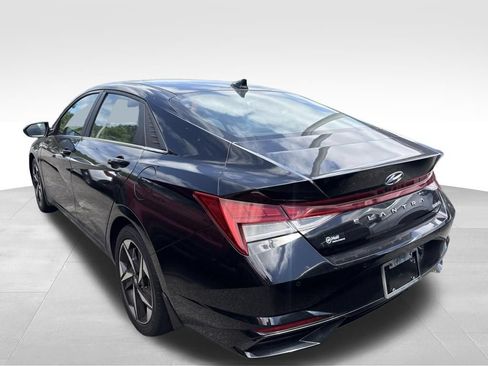Used 2023 Hyundai Elantra Limited FWD image 13