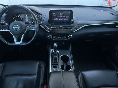 Used 2019 Nissan Altima 2.5 Platinum image 19