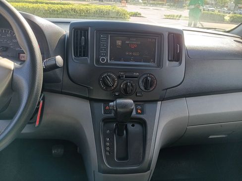 Used 2020 Nissan NV200 S w/ Back Door Glass Package image 20