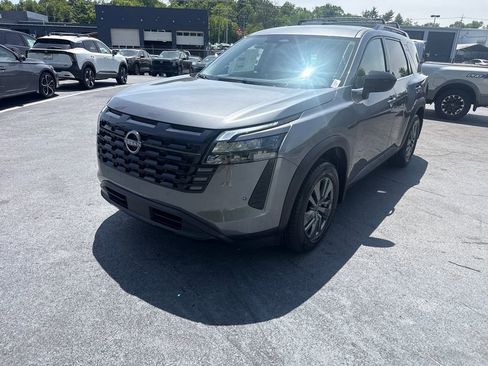 New 2026 Nissan Pathfinder SV FWD image 1