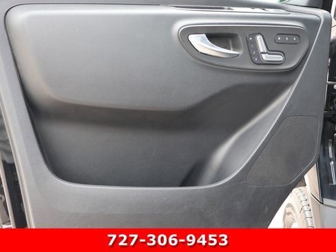 Used 2020 Mercedes-Benz Sprinter 2500 image 14