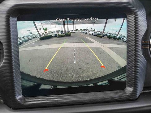 Used 2022 Jeep Wrangler Unlimited Sahara image 22