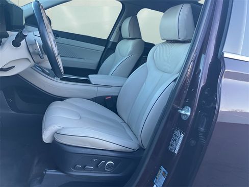 Used 2023 Hyundai Palisade Calligraphy image 11