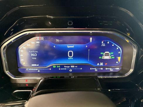 Used 2024 Chevrolet Silverado 1500 LT Trail Boss w/ Convenience Package II image 16