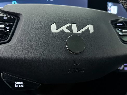 Certified 2023 Kia EV6 GT-Line AWD/4WD image 11