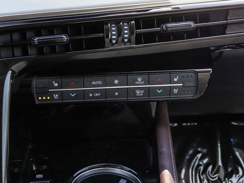 Used 2021 Toyota Mirai RWD image 20