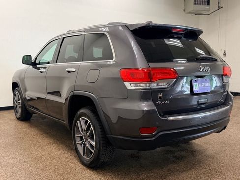 Used 2019 Jeep Grand Cherokee Limited AWD/4WD image 3