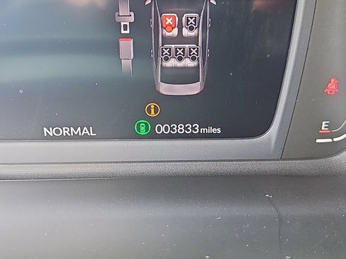 Used 2025 Honda Accord EX-L image 12
