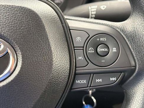 Certified 2025 Toyota Corolla LE image 12