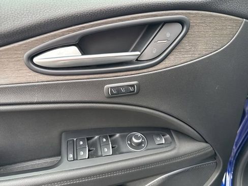 Used 2022 Alfa Romeo Stelvio Ti image 15