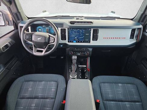 Used 2026 Ford Bronco Heritage Edition AWD/4WD image 18