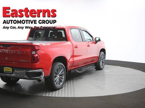 Used 2022 Chevrolet Silverado 1500 LT AWD/4WD image 47